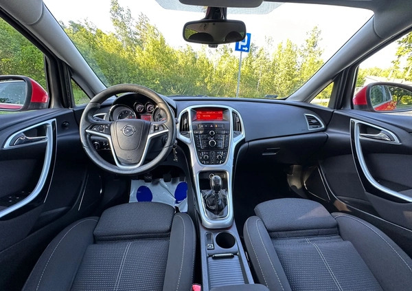 Opel Astra cena 33500 przebieg: 173000, rok produkcji 2011 z Zawiercie małe 352